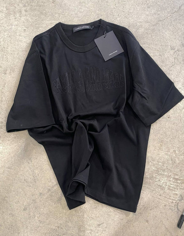 Liona Graphic Tee | Black