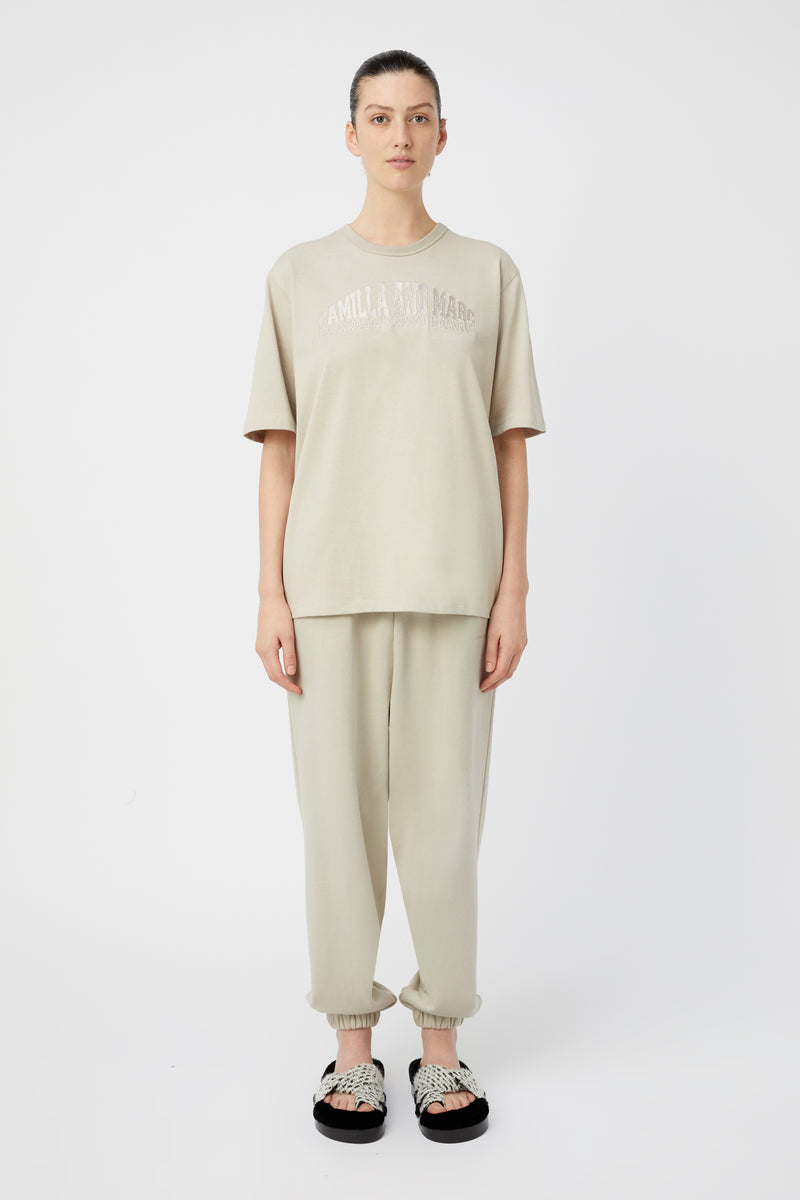 Liona Graphic Tee | Oyster